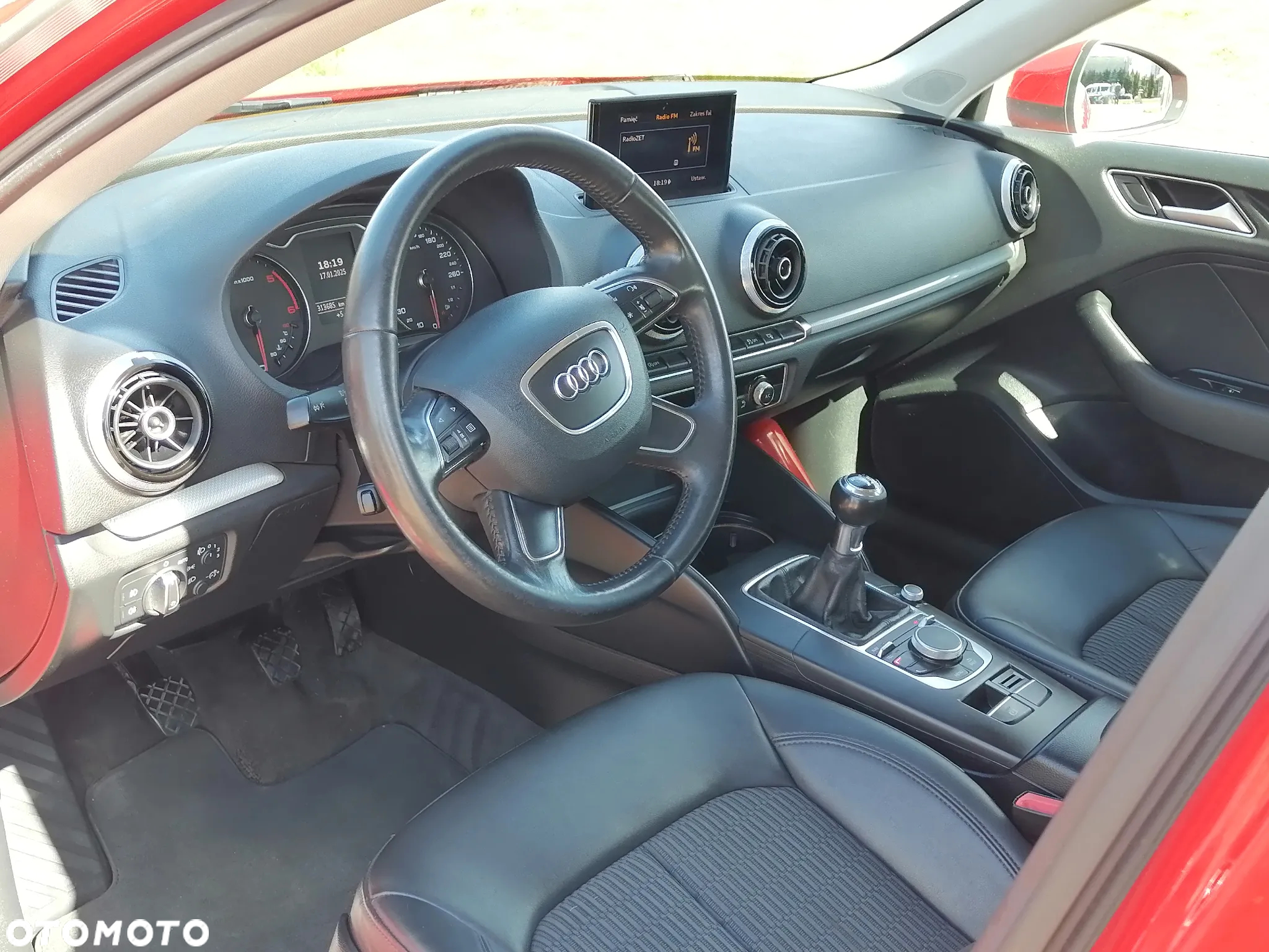 Audi A3 1.6 TDI Sportback Attraction - 13