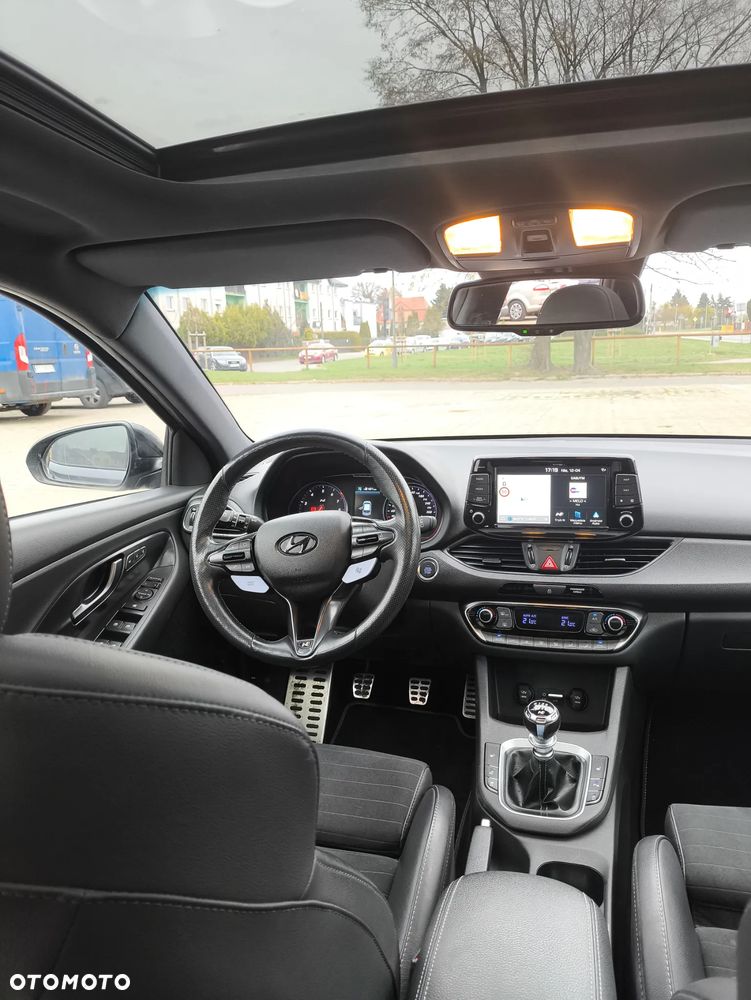 Hyundai i30 N 2.0 T-GDI Performance - 13