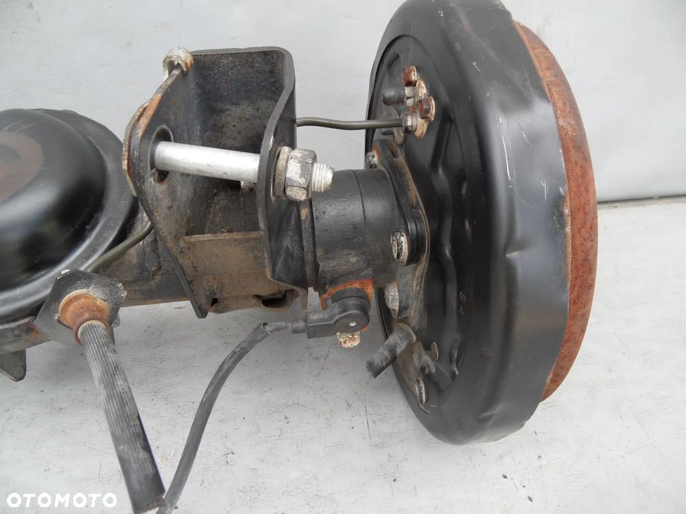MOST TYLNY MITSUBISHI PAJERO PININ 4.636 - 3