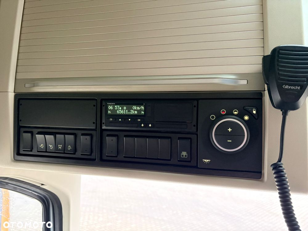 Volvo FH750 6x4 Euro 6, dwuobwodowa hydraulika - 29