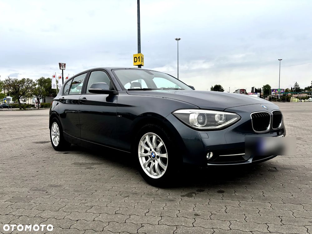 BMW Seria 1 116i Sport Line - 2