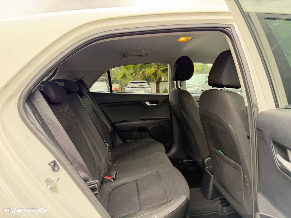 Kia Rio 1.0 T-GDi EX - 6