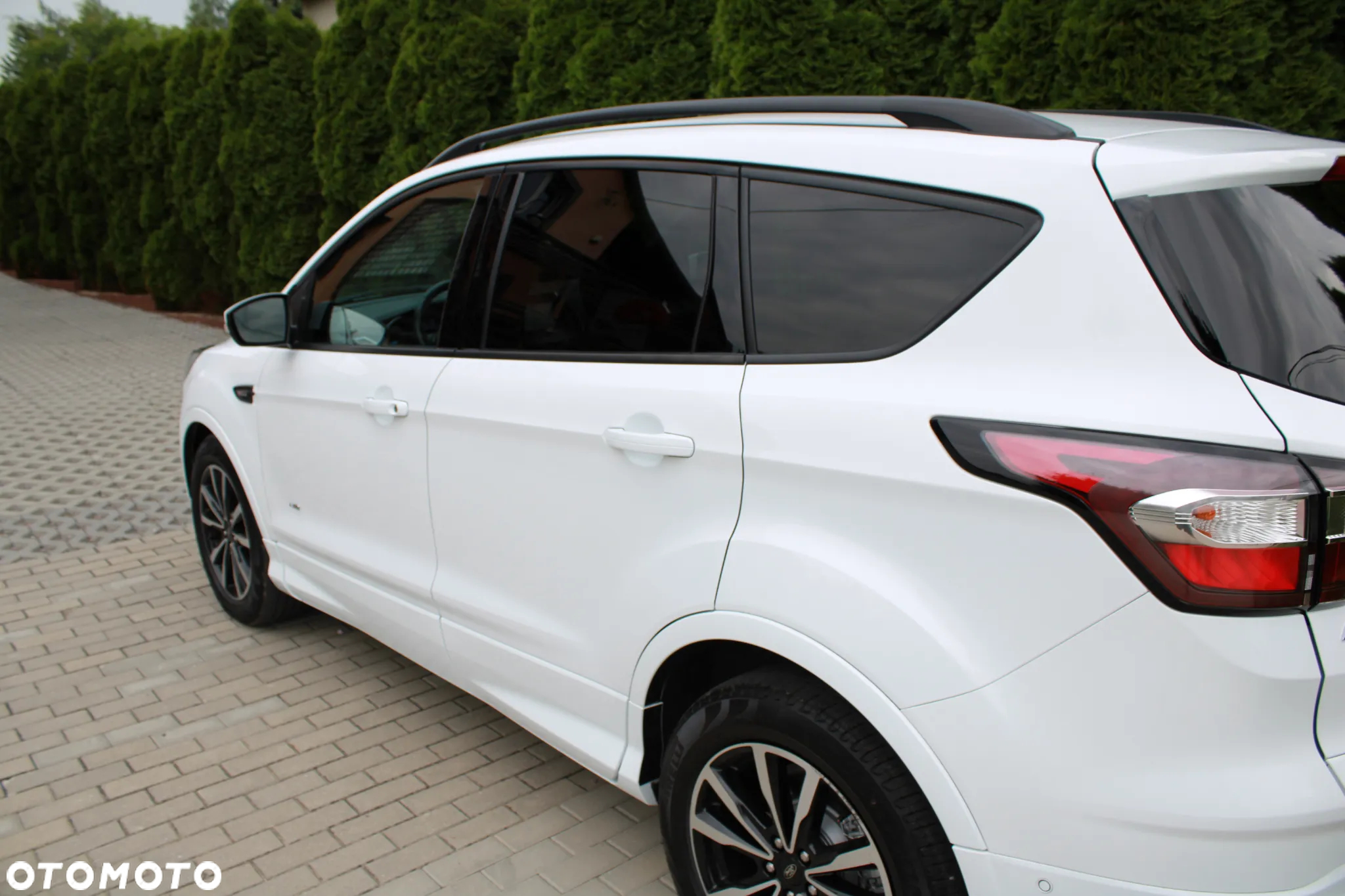 Ford Kuga 2.0 TDCi AWD ST-Line - 23