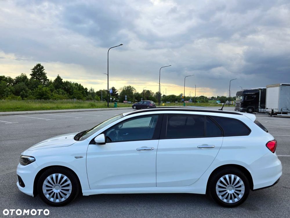 Fiat Tipo 1.6 MultiJet Lounge - 34