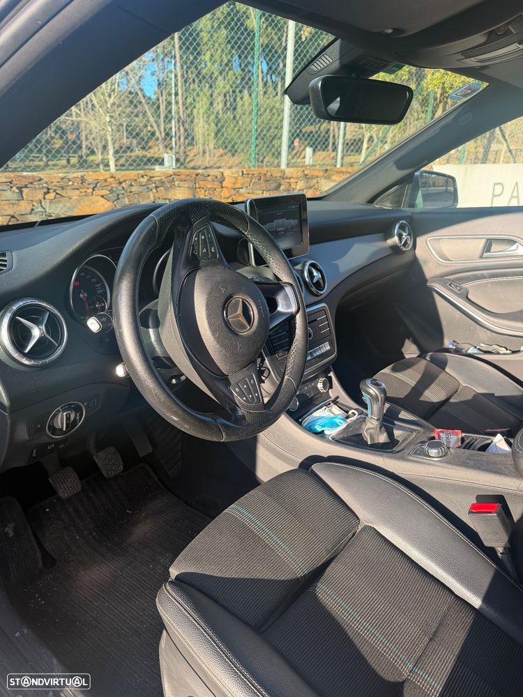 Mercedes-Benz CLA 180 d Shooting Brake Urban - 6