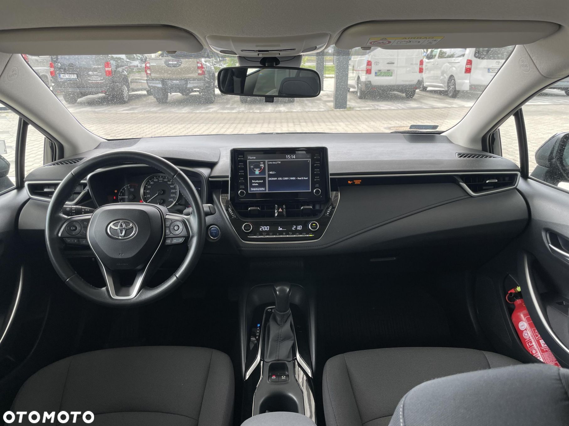 Toyota Corolla - 10