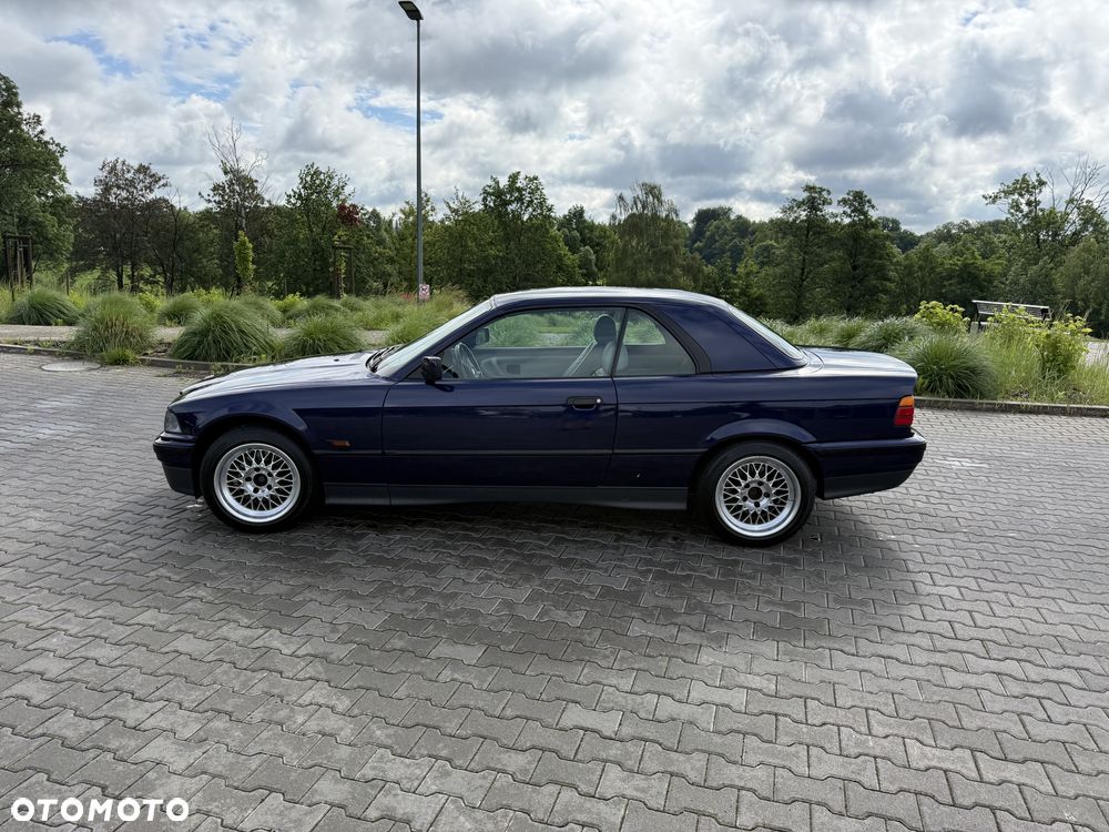 BMW Seria 3 - 32
