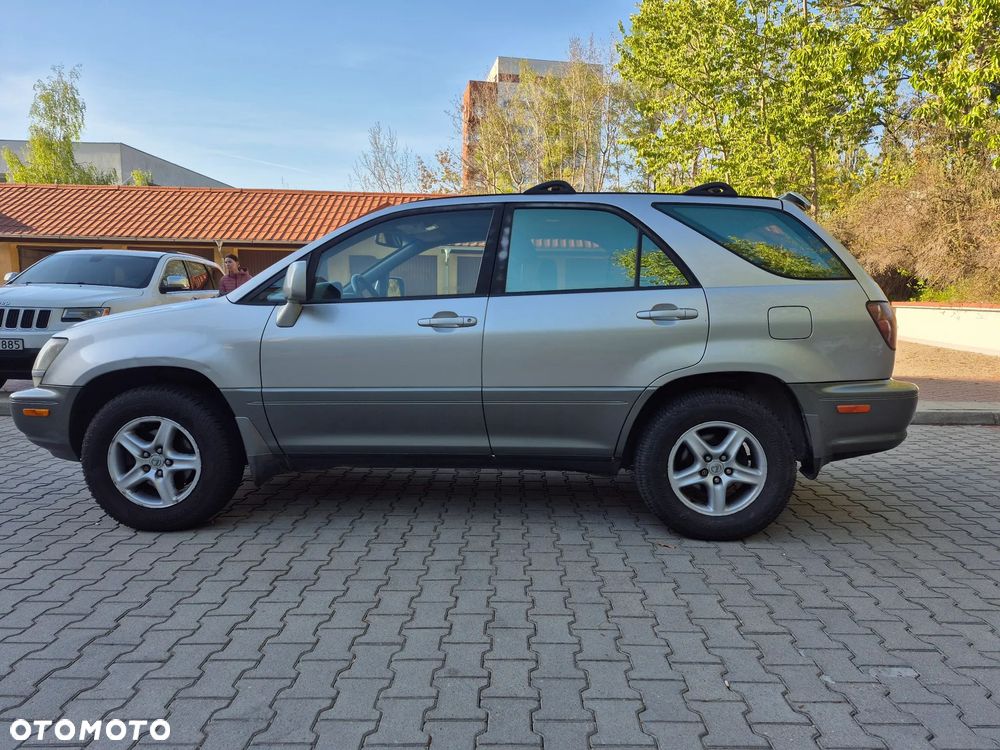Lexus RX - 6