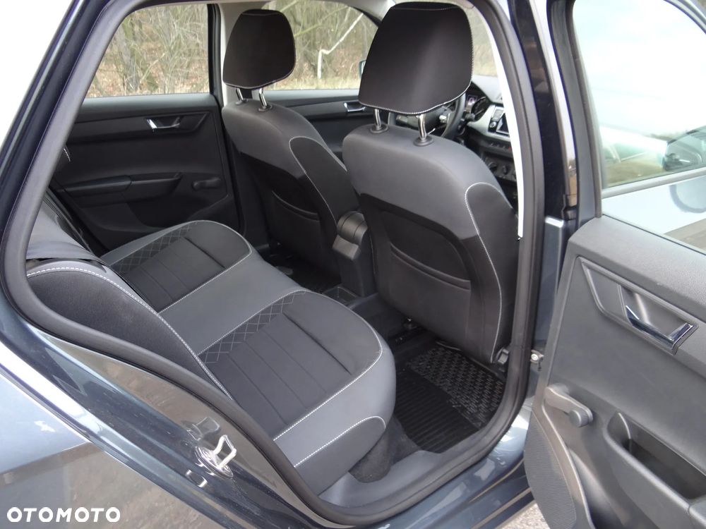 Skoda Fabia 1.0 TSI Ambition - 19