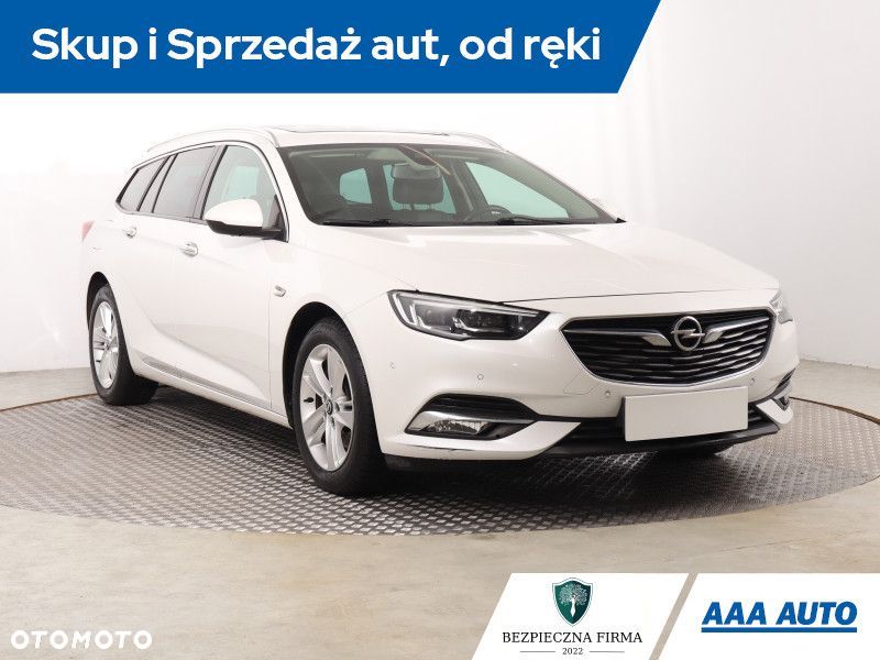 Opel Insignia - 2
