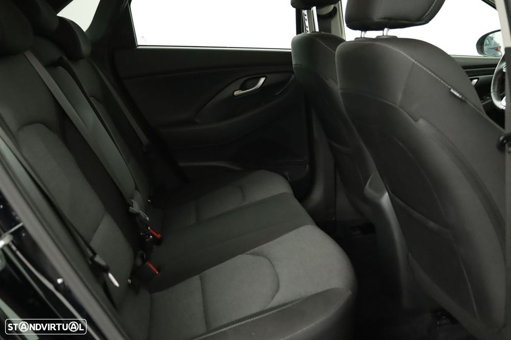 Hyundai i30 1.0 T-GDI Style Plus DCT - 21