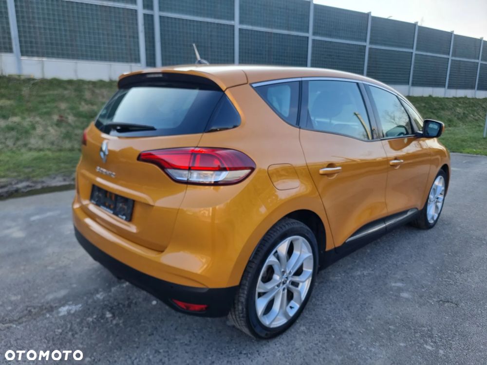 Renault Scenic 1.5 dCi Bose - 7