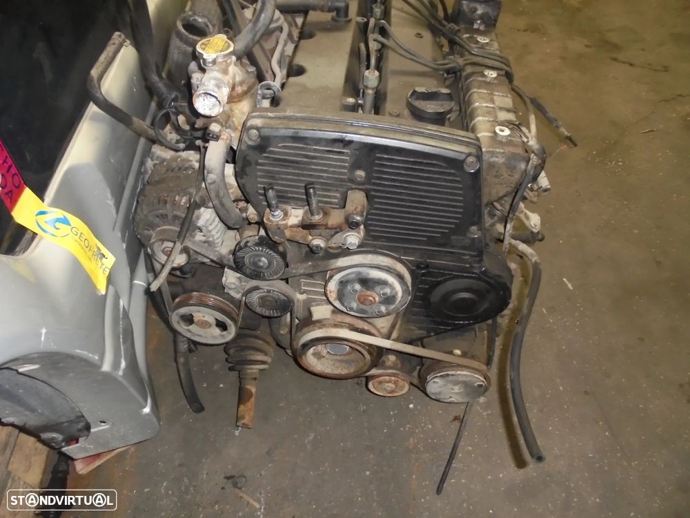 MOTOR E CAIXA DE VOL  KIA CARNIVA  2002 1.9 - 3
