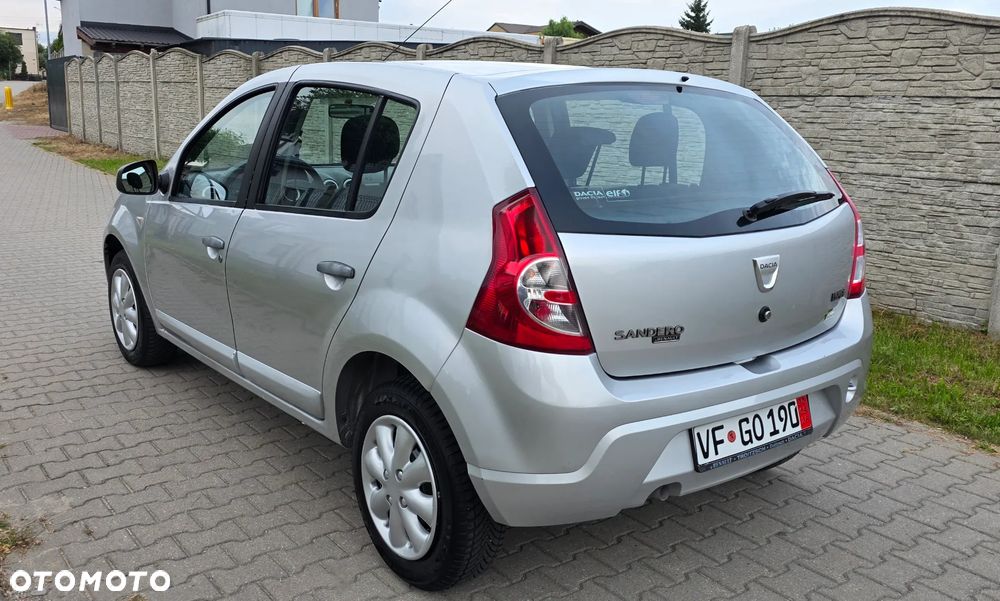 Dacia Sandero 1.6 MPI Laureate - 8