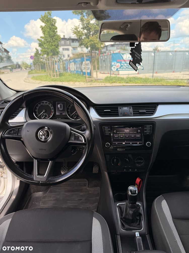 Skoda RAPID 1.6 TDI DPF Ambition - 6