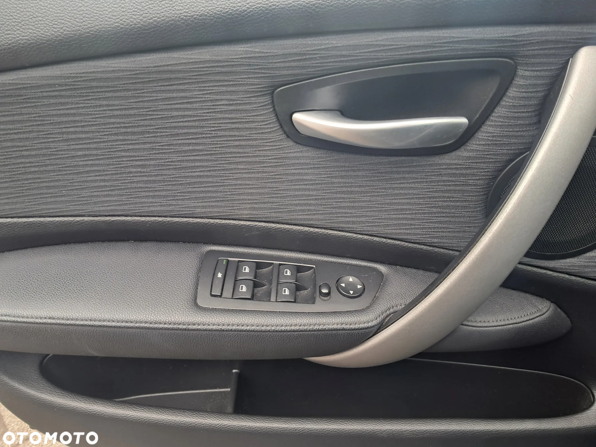 BMW Seria 1 116i - 6