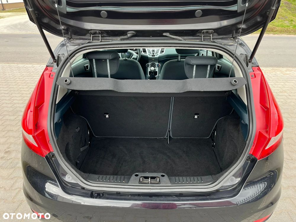 Ford Fiesta 1.25 Ambiente - 9