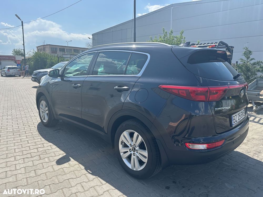 Kia Sportage 1.6 GDI 6MT 4x2 Classic - 4