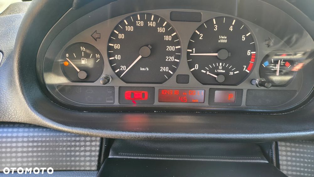BMW Seria 3 - 15