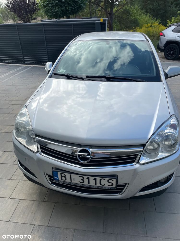 Opel Astra - 1