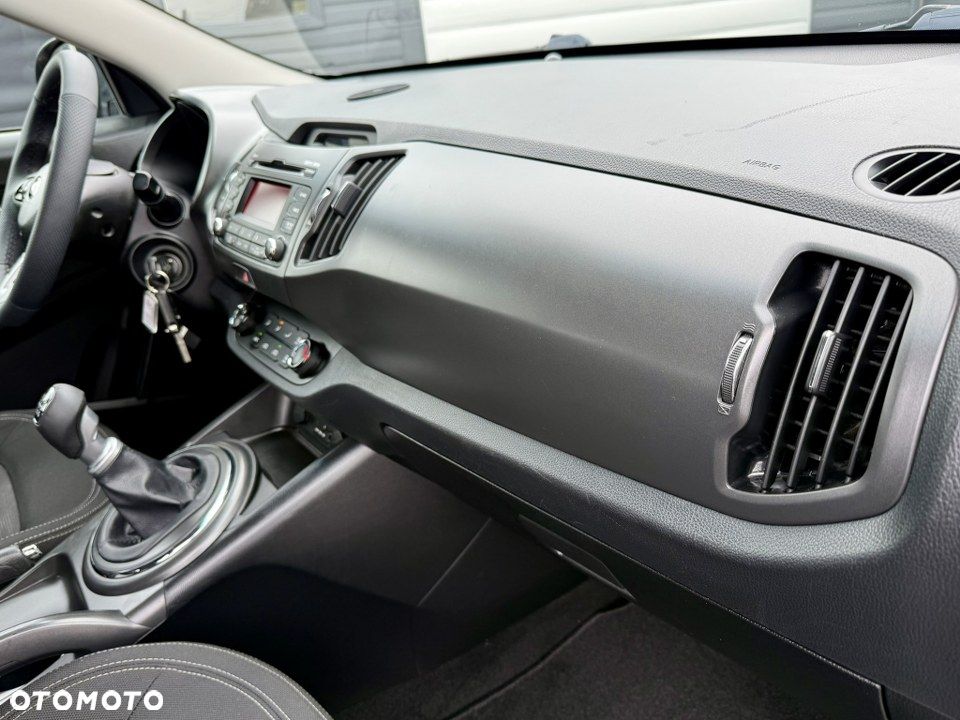 Kia Sportage 1.6 GDI Business Line L 2WD - 30