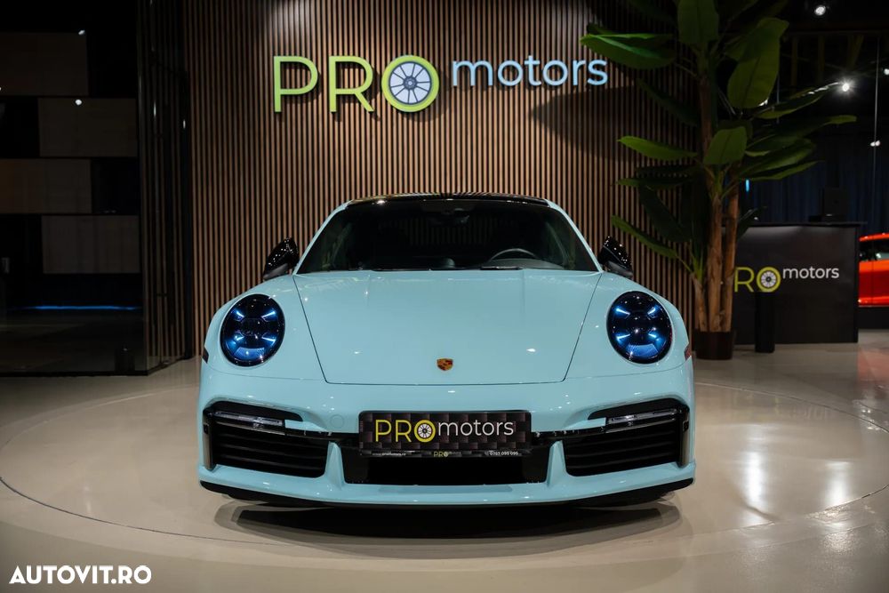 PORSCHE 911 2023 — imagine 8