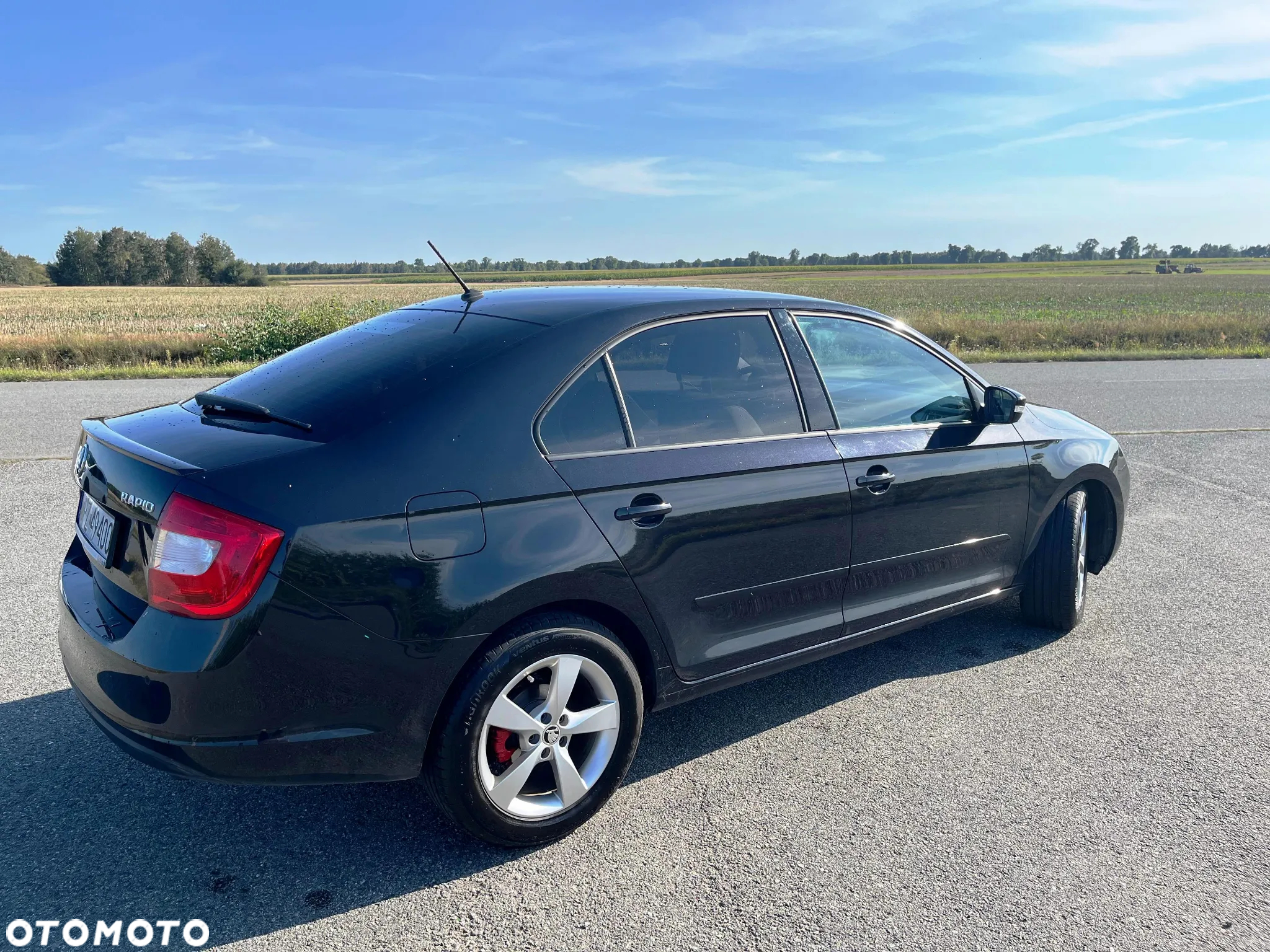 Skoda RAPID 1.4 TSI Style DSG - 3
