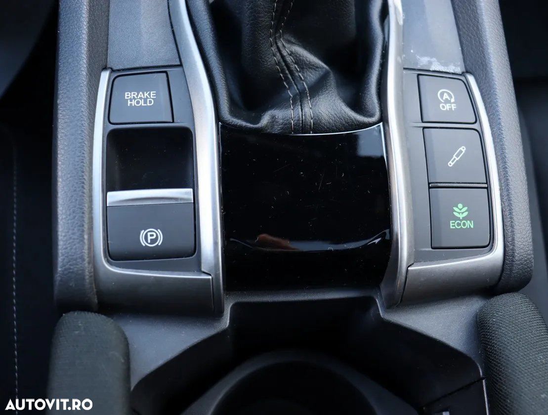 Honda Civic 1.5 VTEC Turbo Sport Plus - 23