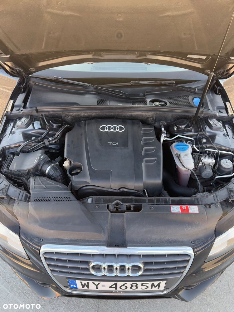 Audi A4 Avant 2.0 TDI DPF Ambiente - 17