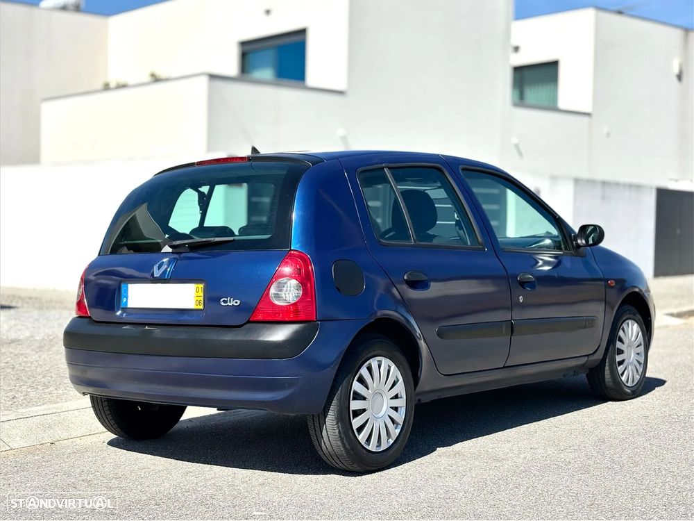 Renault Clio 1.2 16V Extreme - 5