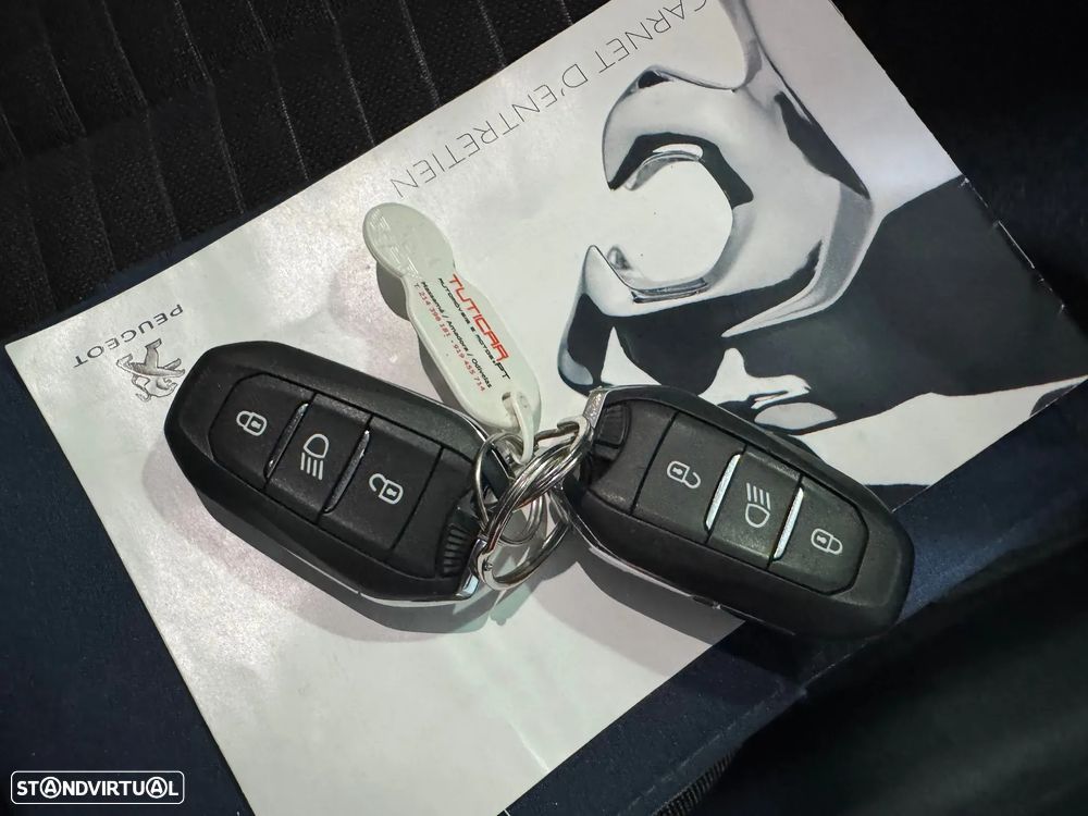 Peugeot e-208 Active Pack - 12