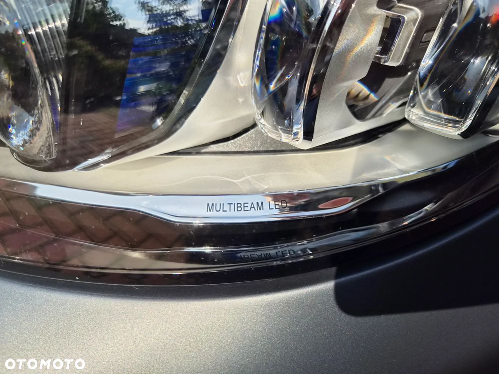 Mercedes-Benz Klasa C AMG 63 AMG Speedshift MCT 9G - 28