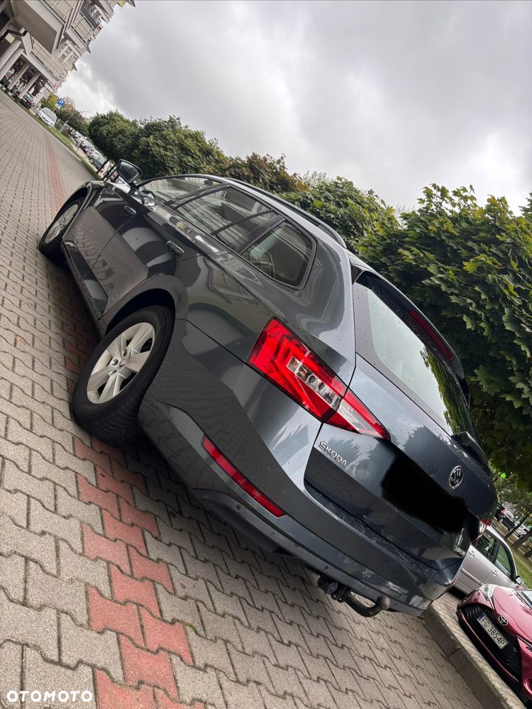 Skoda Superb 1.6 TDI GreenLine - 4