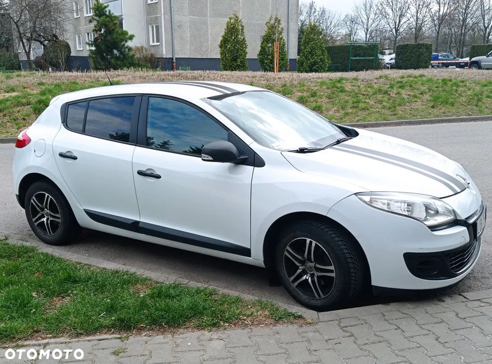 Renault Megane 1.6 16V Style Edition - 3
