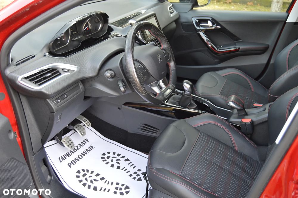 Peugeot 2008 PureTech 110 Stop&Start GT-Line Edition - 30