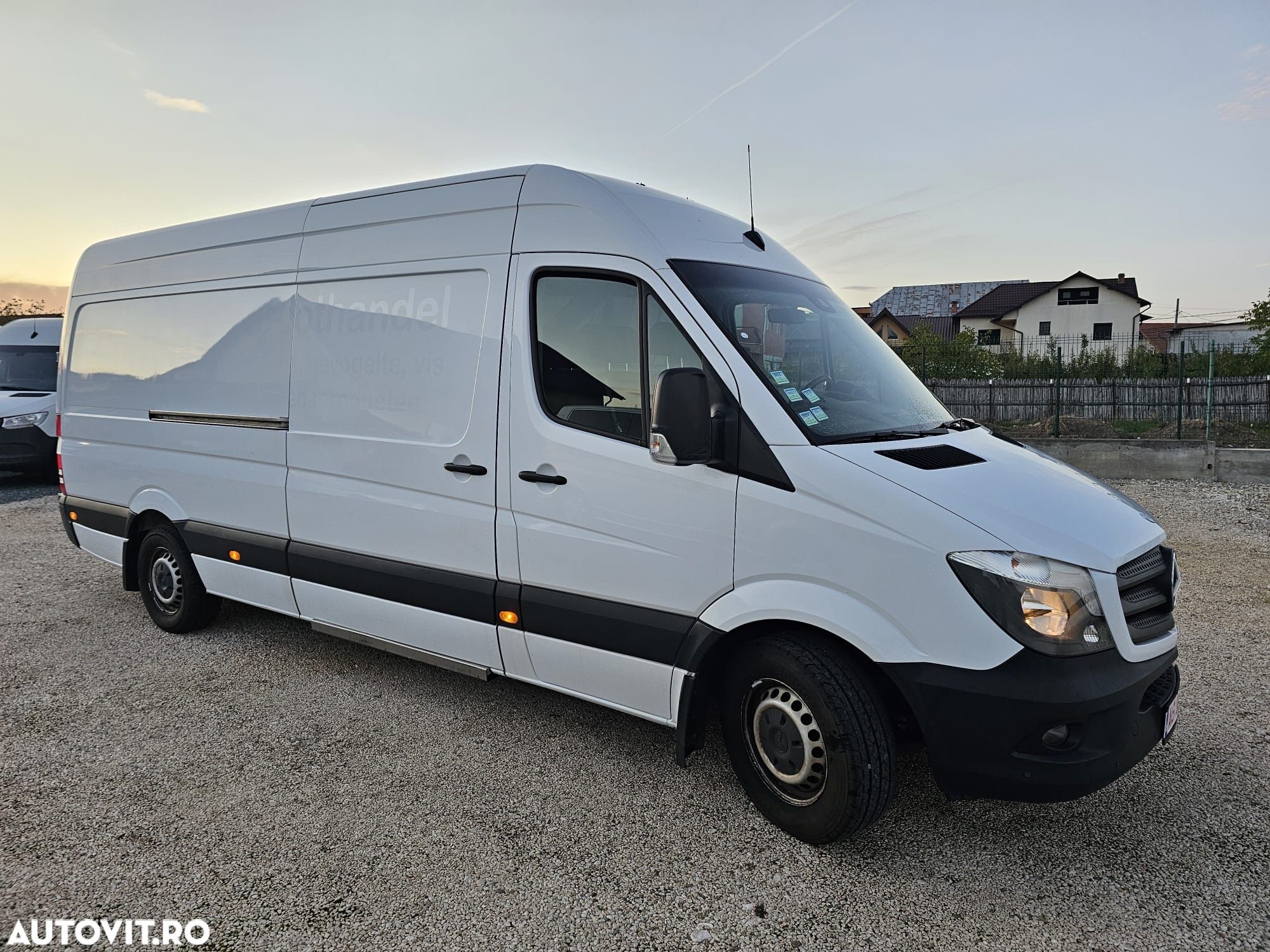 Mercedes-Benz Sprinter 316 CDI - IZOTERMA - Lane assist, distronic, senzori de unghi mort - 1