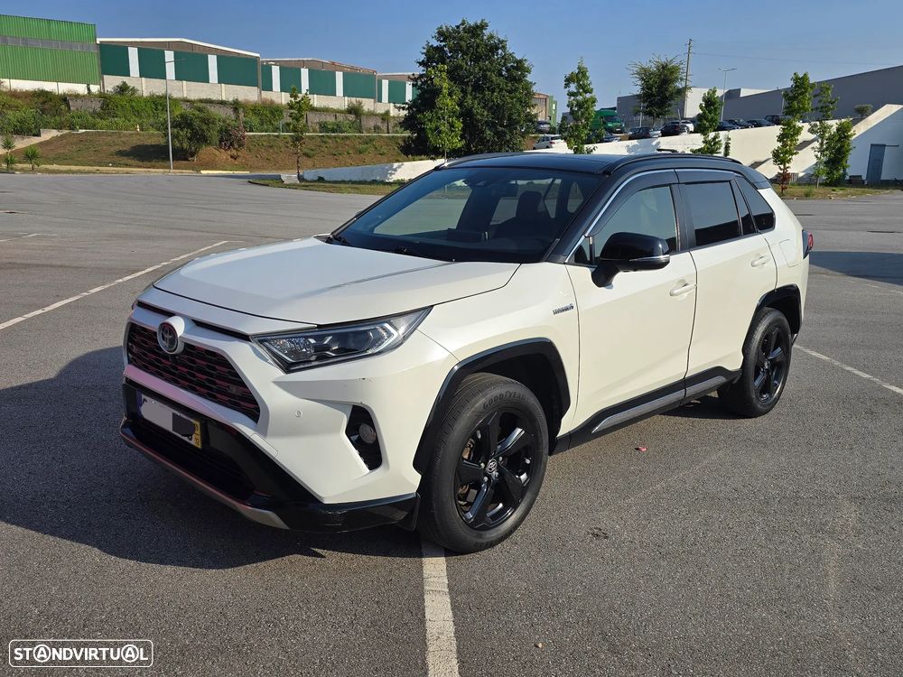 Toyota RAV4 2.5 HDF Lounge - 1