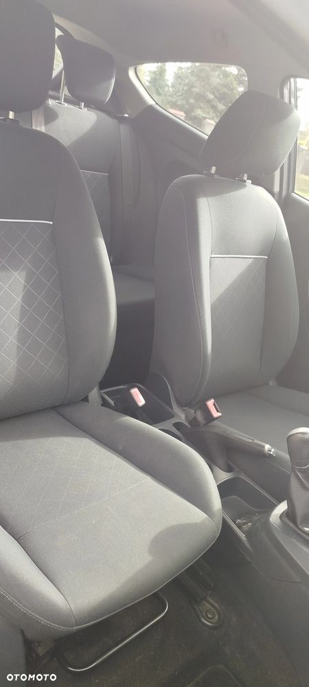 Ford Fiesta 1.6 TDCi DPF Trend - 12