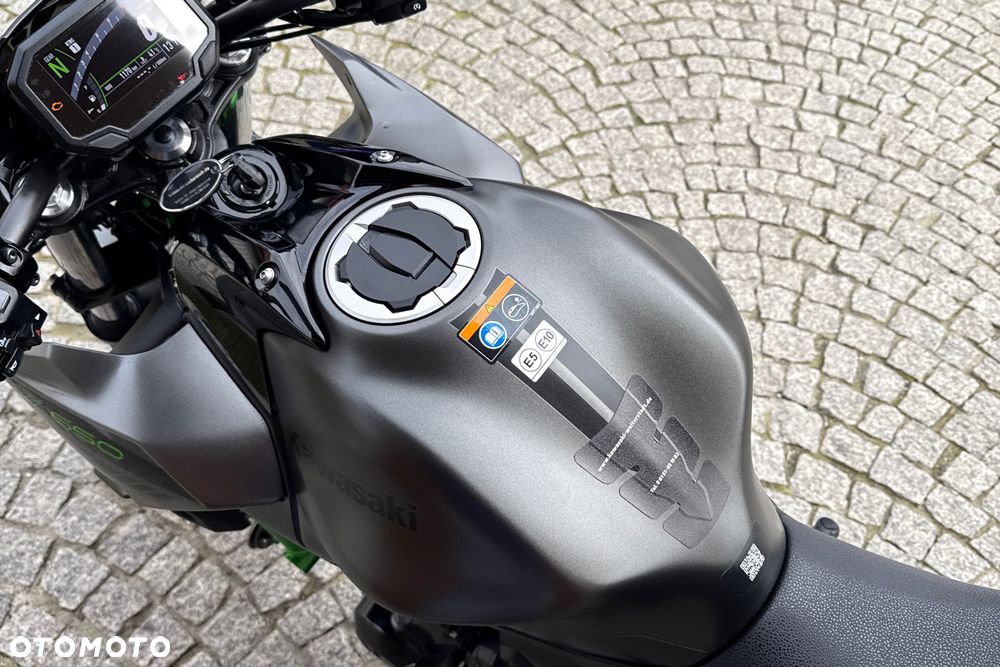 Kawasaki Z 650 - 17