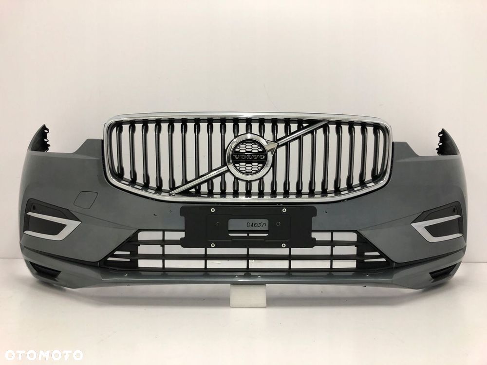 VOLVO XC60 II 2018 PRZED LIFT ZDERZAK PRZEDNI - 1