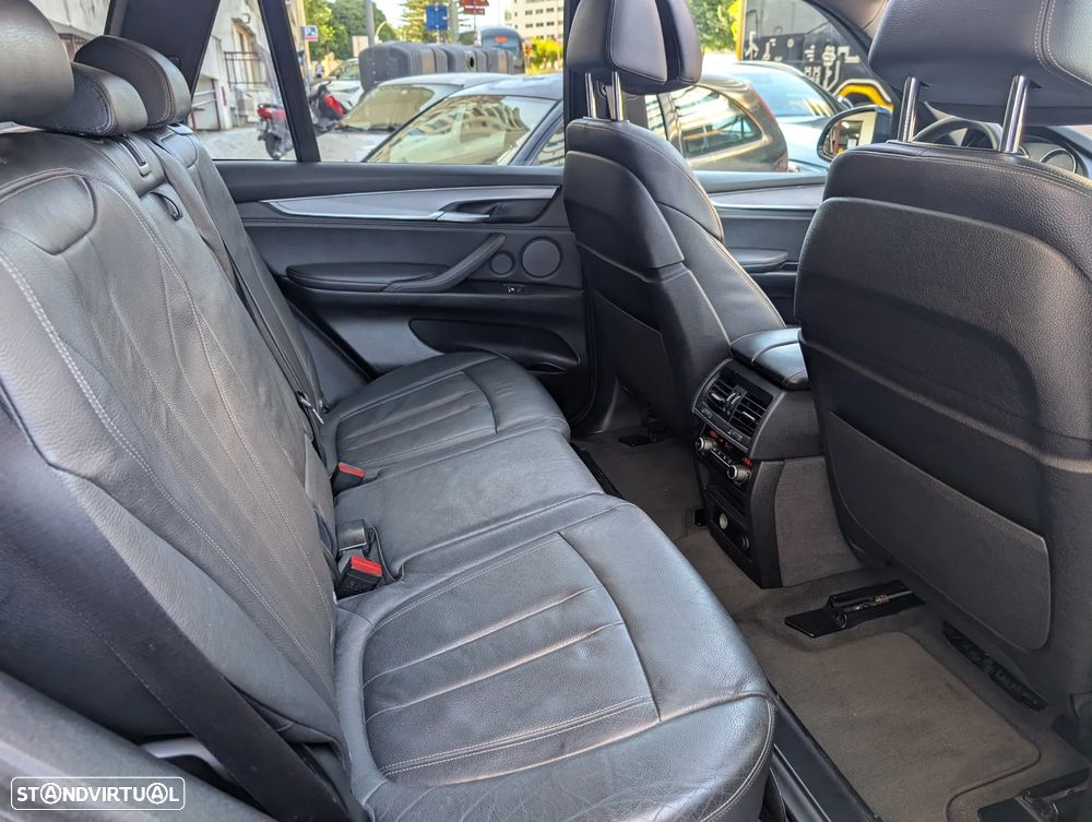 BMW X5 25 d sDrive Pack M - 11