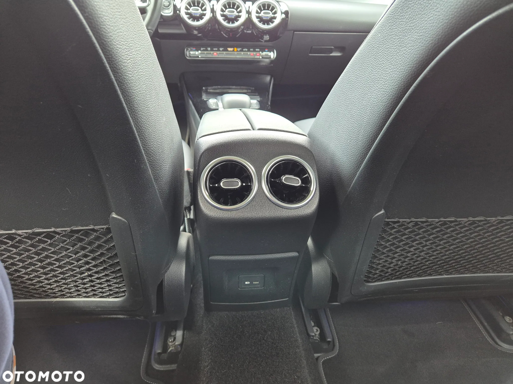 Mercedes-Benz Klasa A 220 4-Matic Progressive 7G-DCT - 16