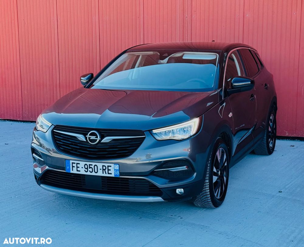 Opel Grandland X 1.2 Start/Stop Business Edition - 2