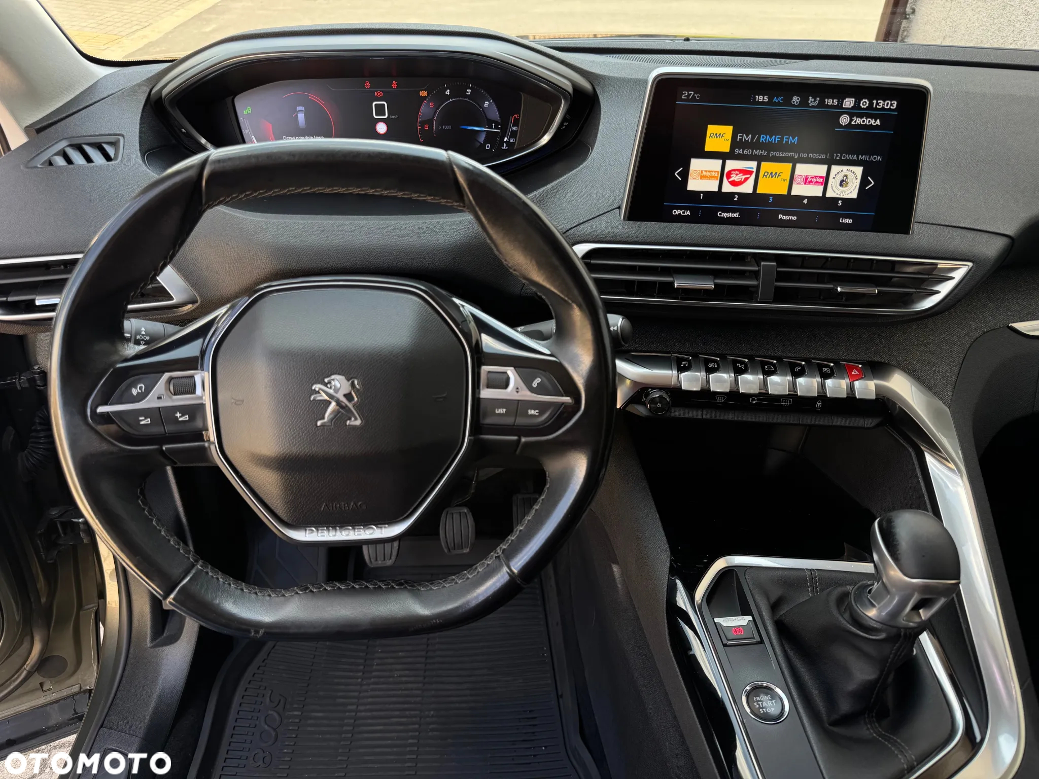 Peugeot 5008 - 17