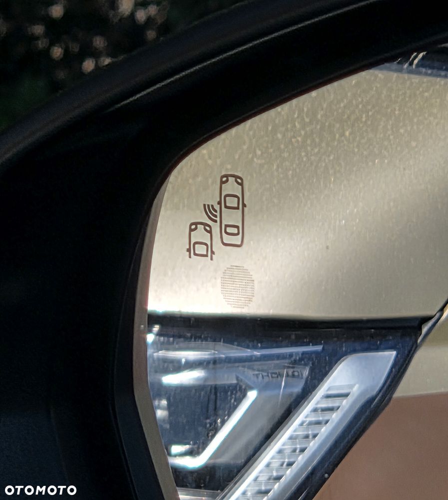 Peugeot 3008 1.6 PureTech Hybrid PHEV Road Trip S&S EAT8 - 13