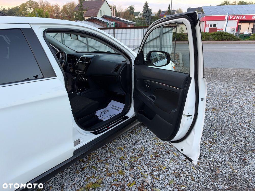 Mitsubishi ASX - 16