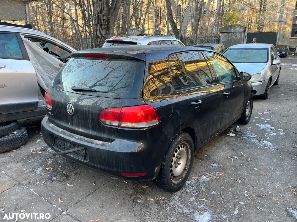 Dezmembrez VW Volkswagen Golf 6 1,6 TDI 2011 negru CAY - 5