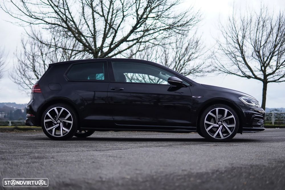 VW Golf 1.6 TDI R-Line DSG - 40