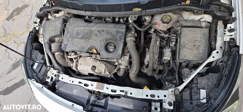 Opel Astra 1.6 CDTI ECOTEC Innovation - 17