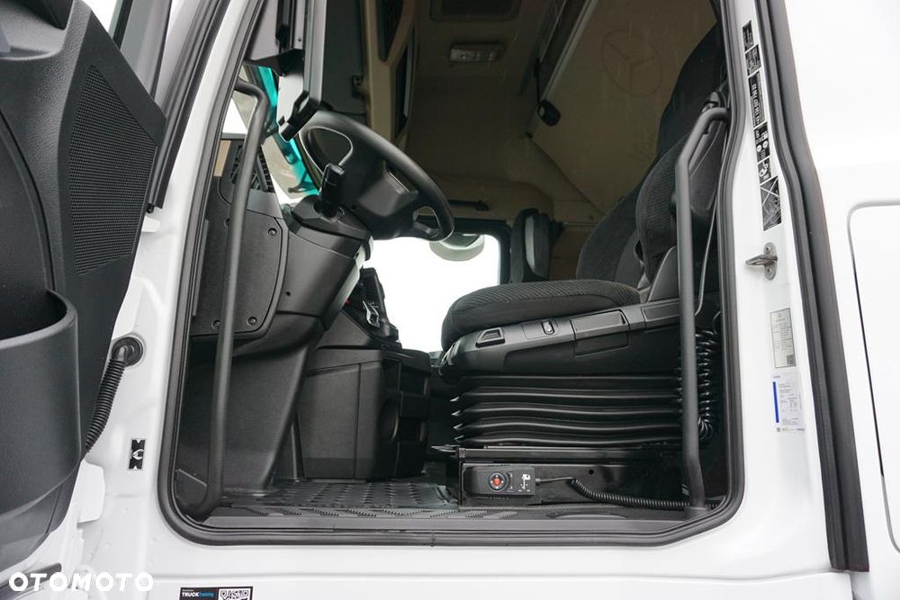 Mercedes-Benz / ACTROS L / 1851 / E 6 / MP 5 / RETARDER / GIGA SPACE - 29